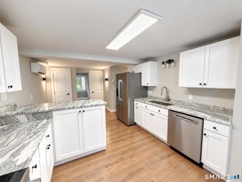 300 Railtree Hill Road Woodbury CT 06798