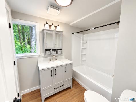 300 Railtree Hill Road Woodbury CT 06798