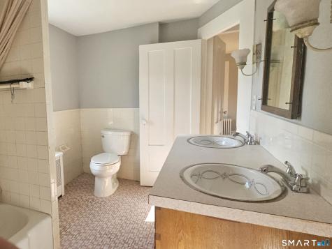 194 Beacon Valley Road Beacon Falls CT 06403
