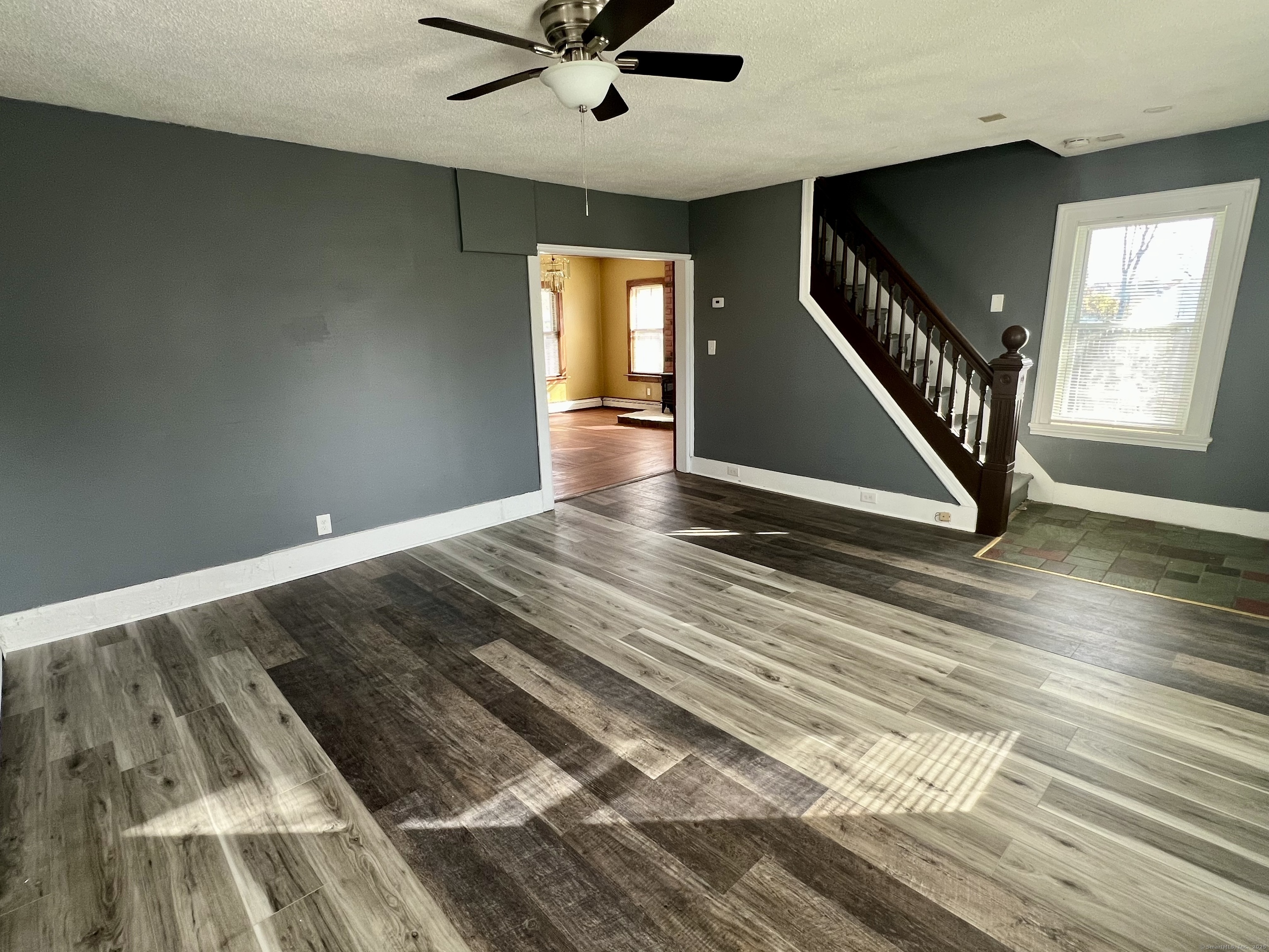 10 Russell Street Enfield CT 06082