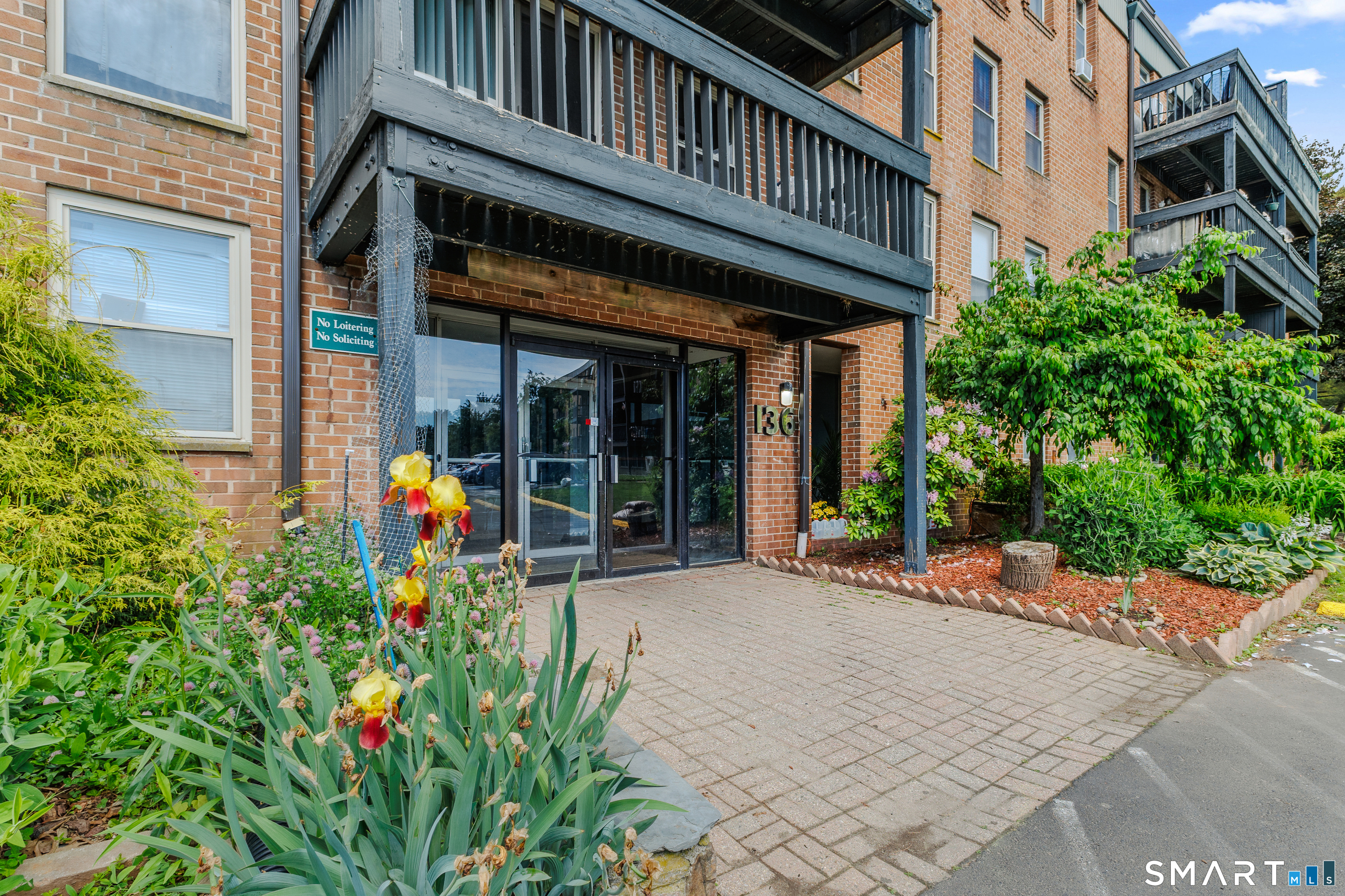 136 Kane Street West Hartford CT 06119