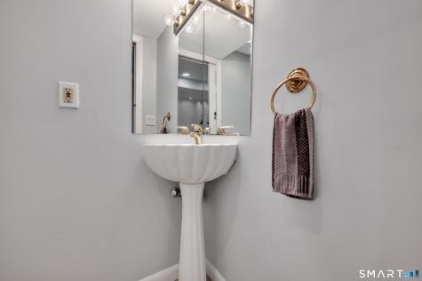 72 Timberwood Road West Hartford CT 06117