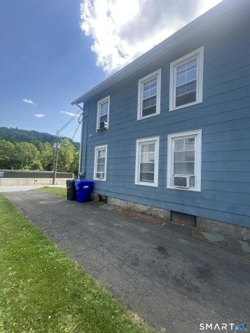 88 River Street Thomaston CT 06787