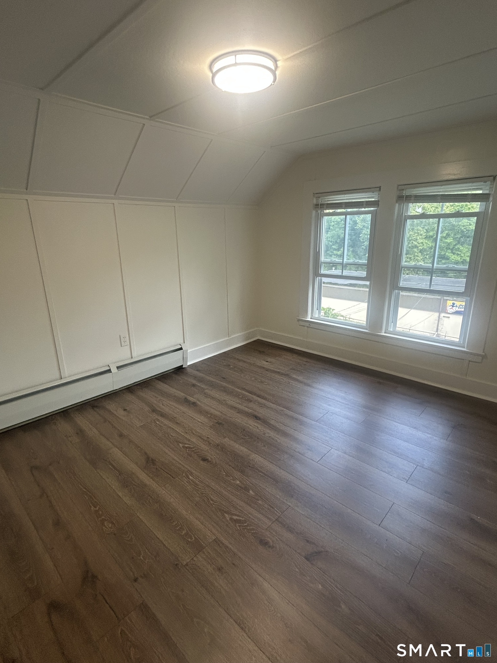 88 River Street Thomaston CT 06787