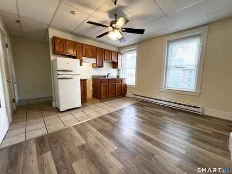 696 Main Street Middletown CT 06457