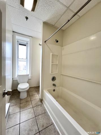 696 Main Street Middletown CT 06457