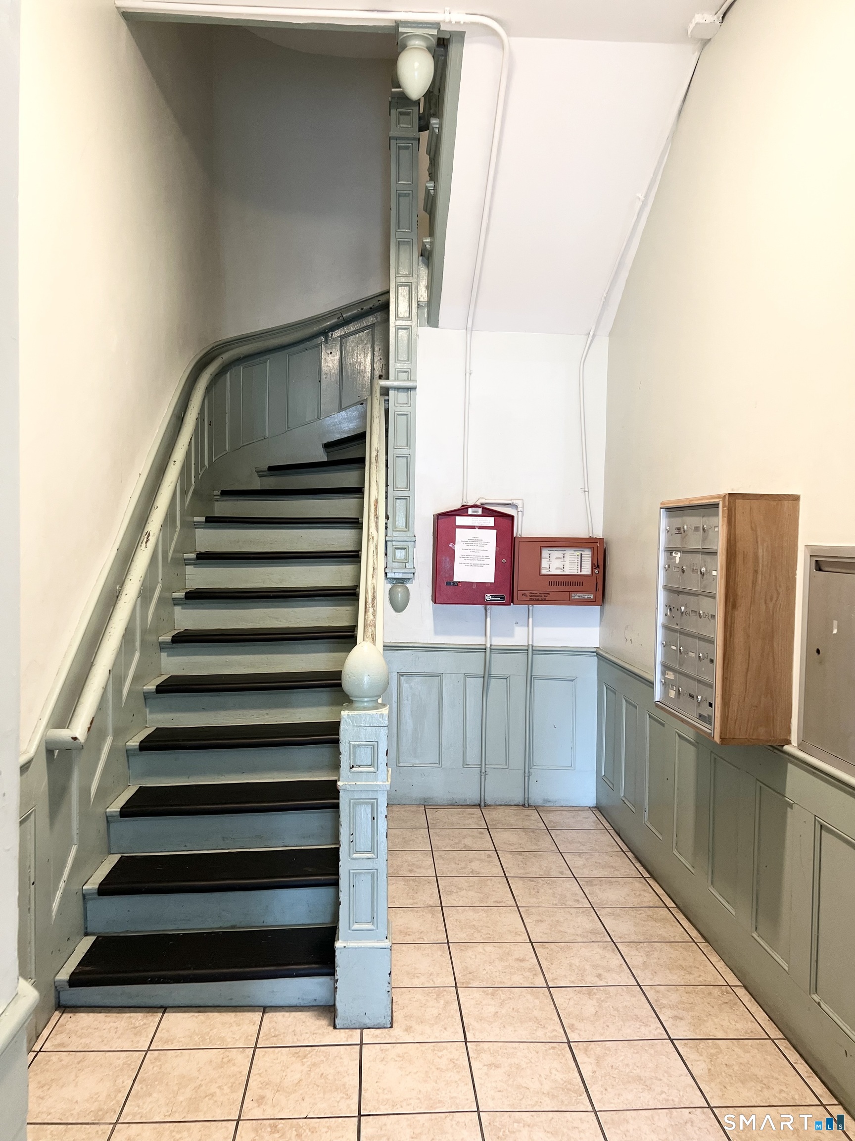 696 Main Street Middletown CT 06457
