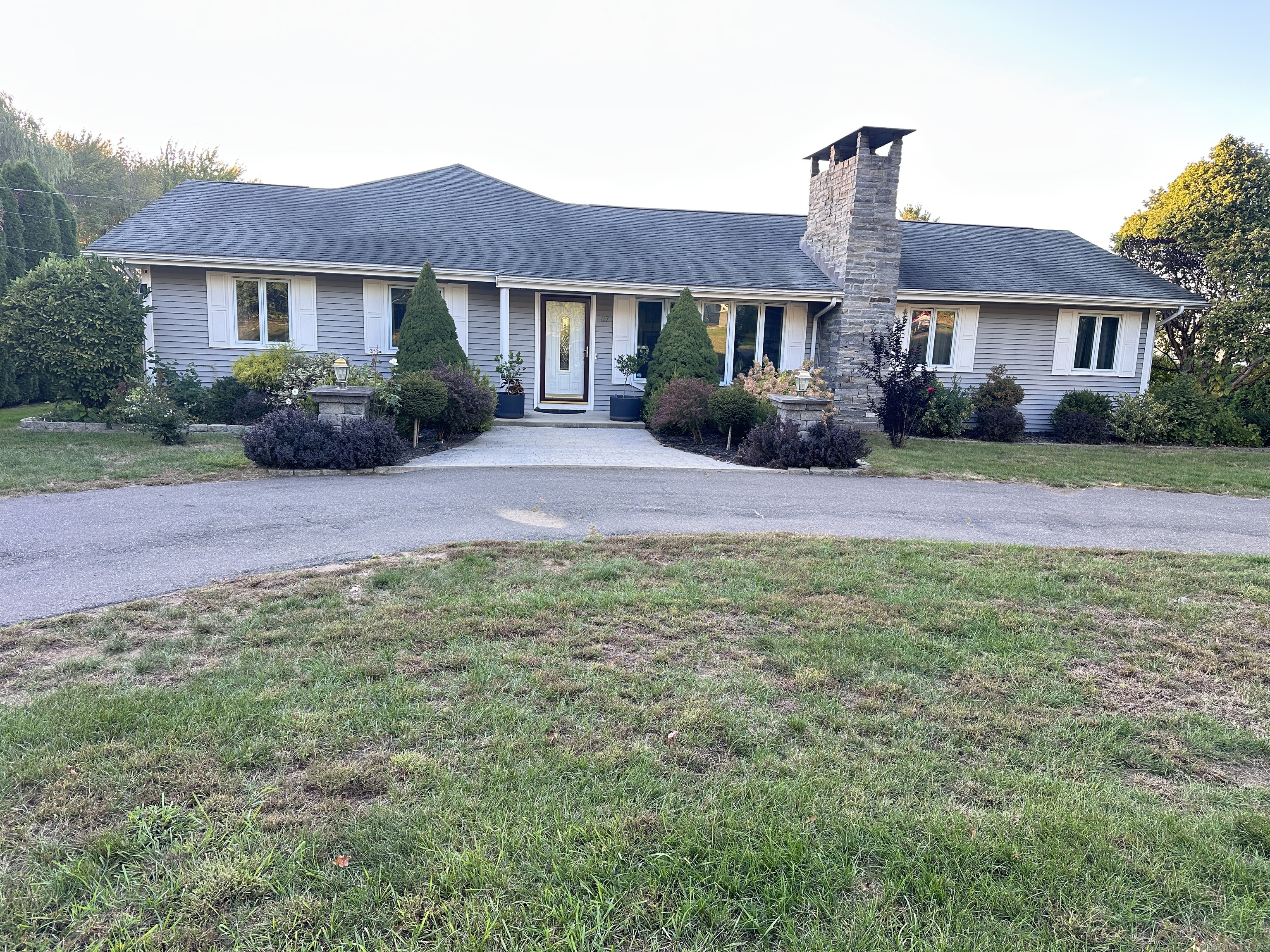 37 Ridge Road South Windsor CT 06074