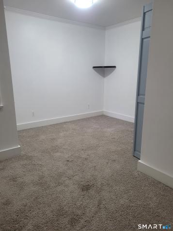 123 Bridge Street Groton CT 06340