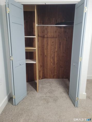 123 Bridge Street Groton CT 06340