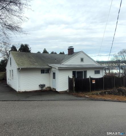 123 Bridge Street Groton CT 06340