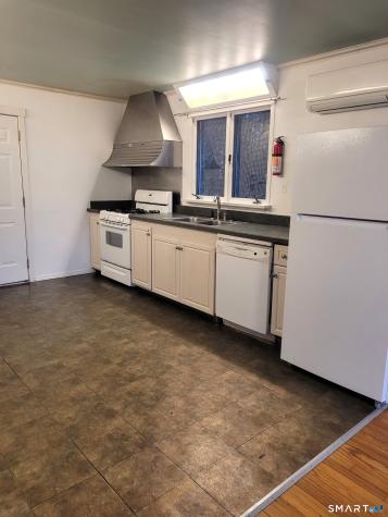 123 Bridge Street Groton CT 06340