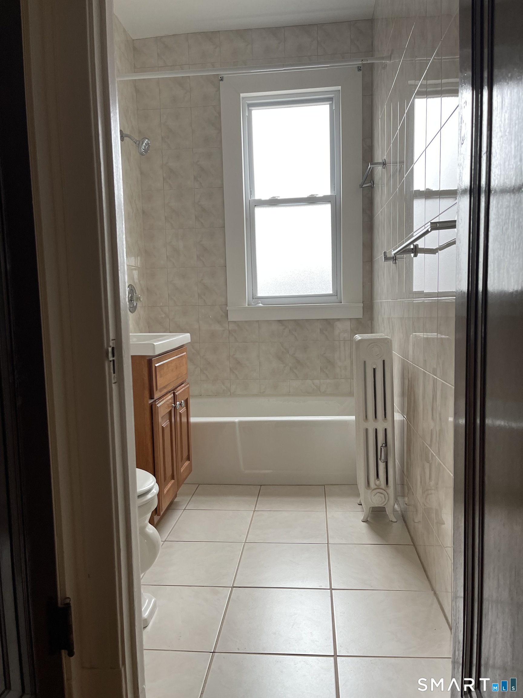 890-D Farmington Avenue West Hartford CT 06119