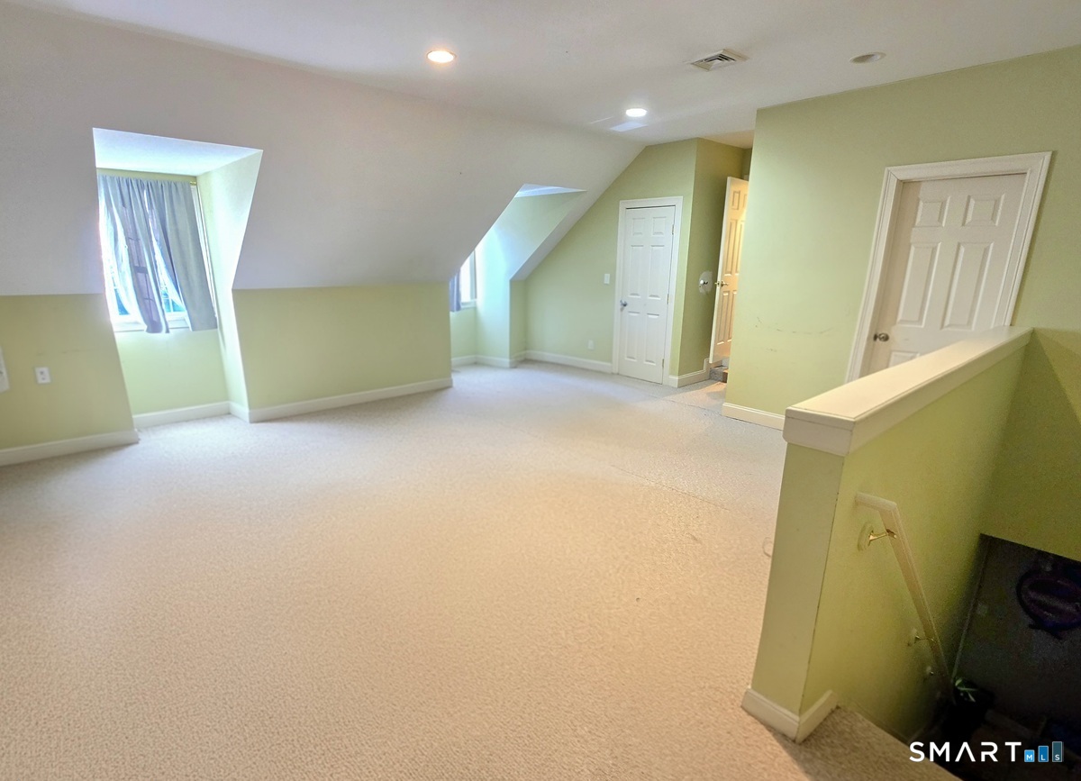 36 Sovereign Ridge Cromwell CT 06416