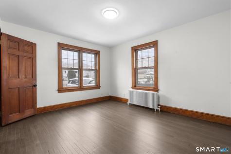 37 Byrneside Avenue Waterbury CT 06704