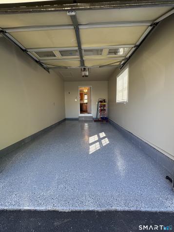 162 Thistle Pond Drive Bloomfield CT 06002