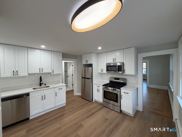72 6TH Street New Haven CT 06519
