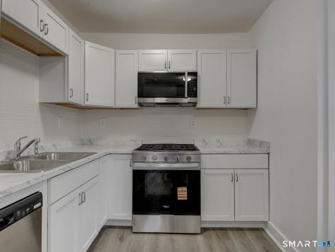 59 Daly Avenue New Britain CT 06051