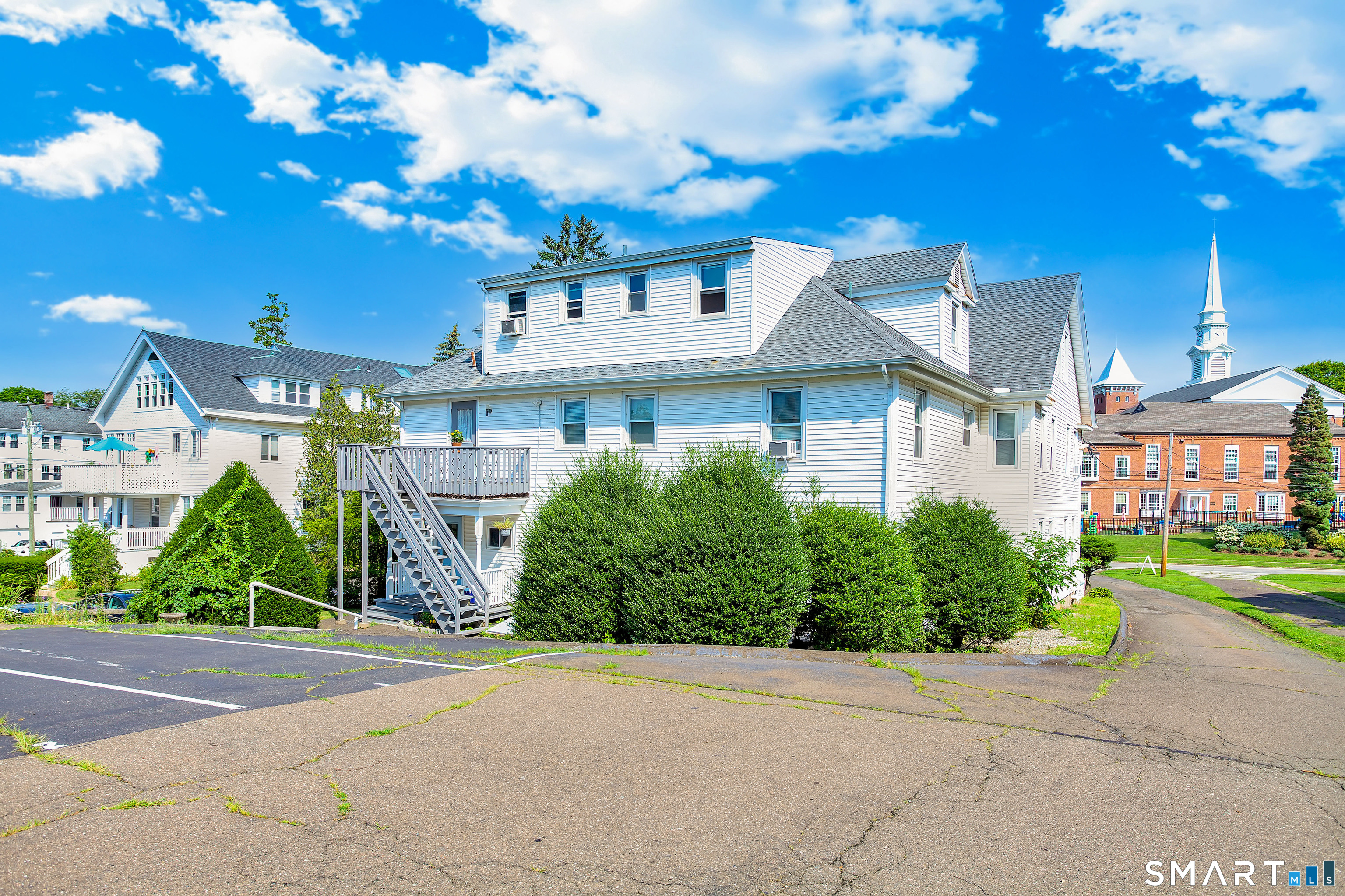 85 South Main Street Branford CT 06405