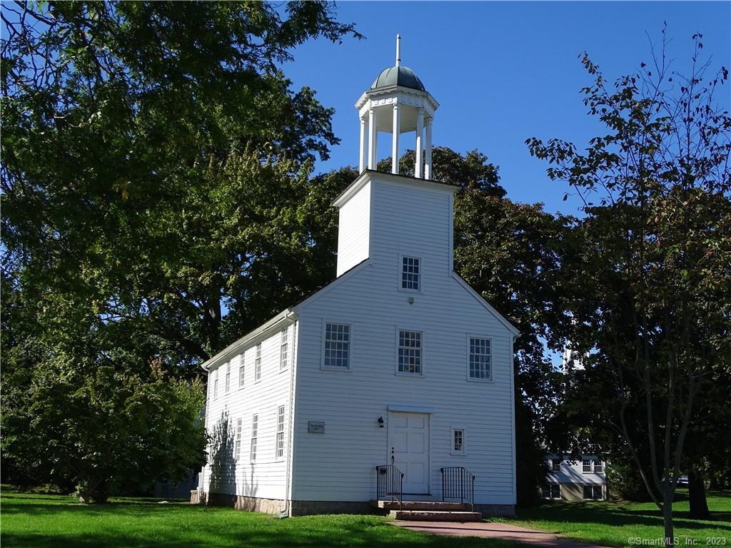 85 South Main Street Branford CT 06405