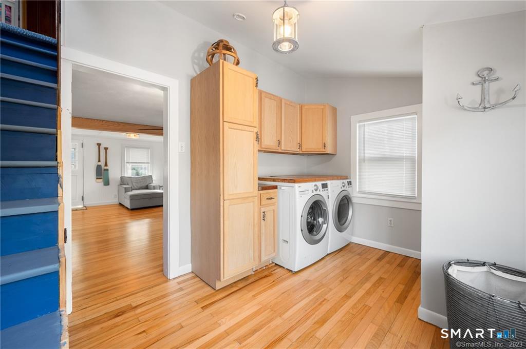 121 Shore Road Waterford CT 06385