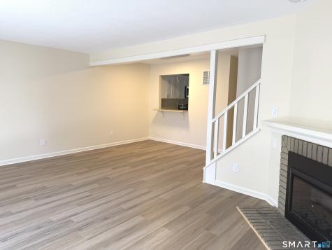 61 Far View Commons Southbury CT 06488