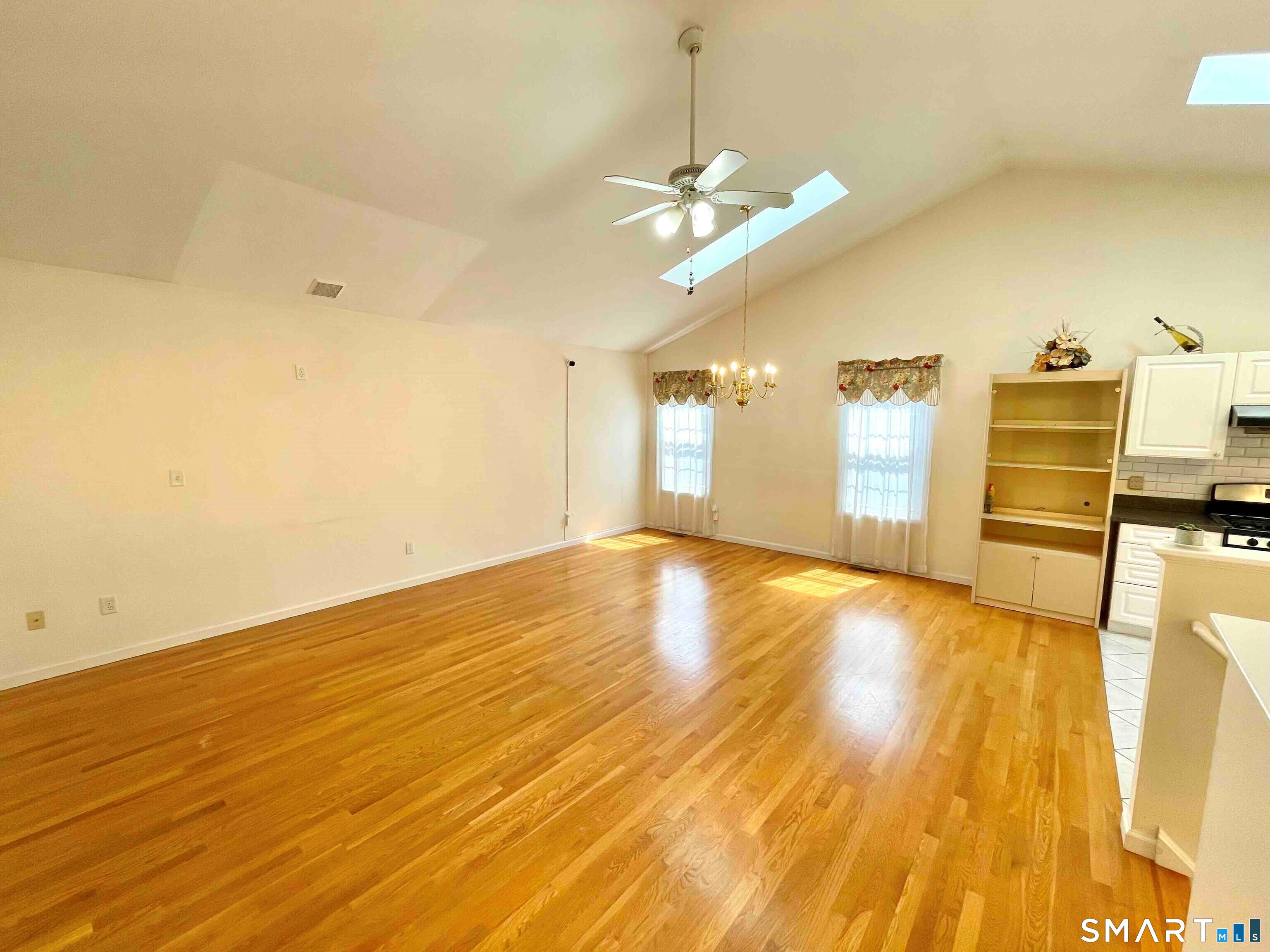 65 Olde Elm Close Milford CT 06460