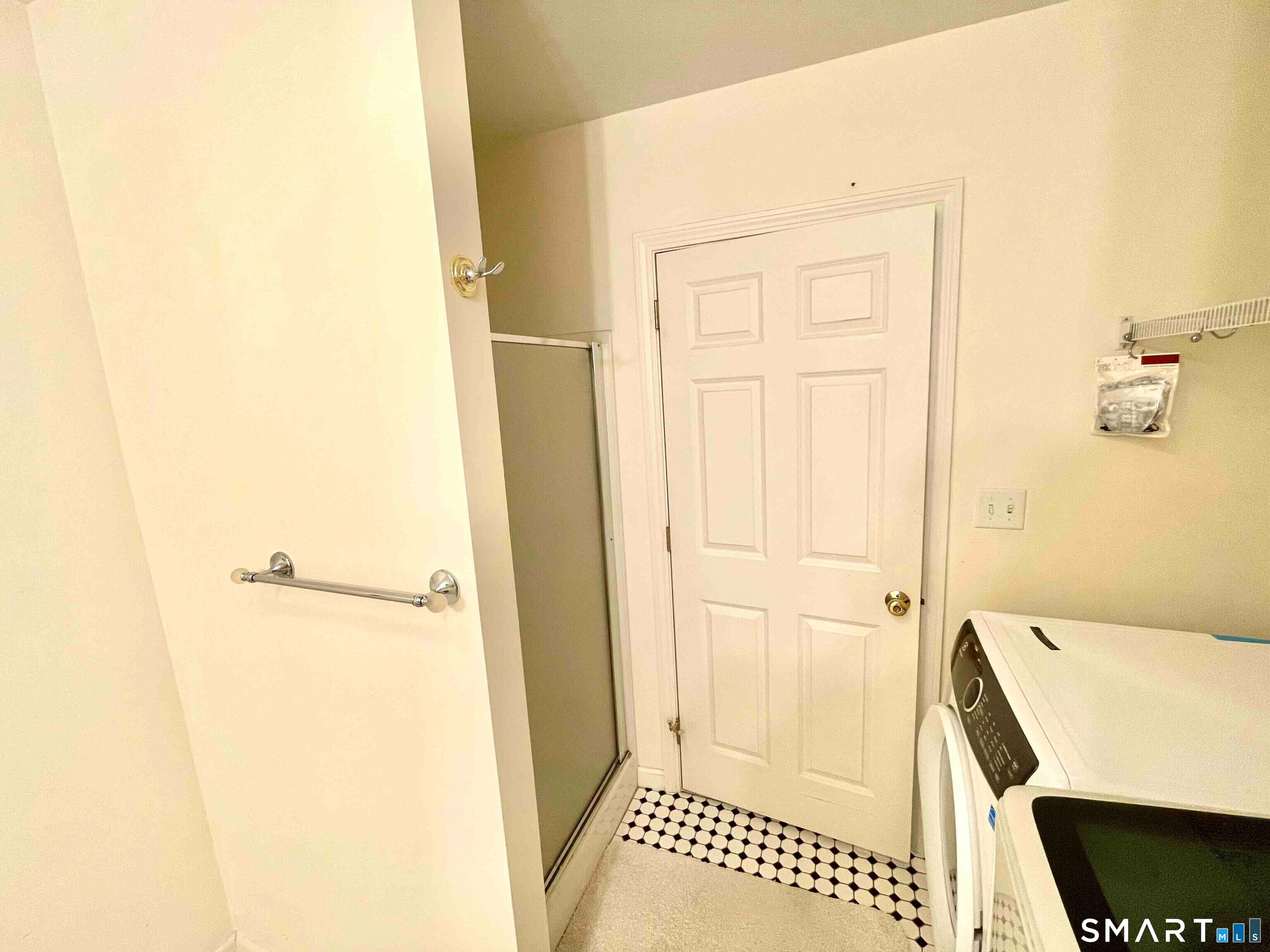 65 Olde Elm Close Milford CT 06460