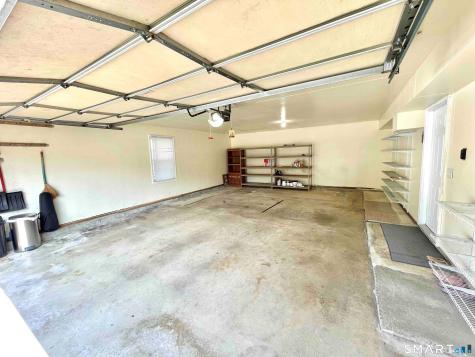65 Olde Elm Close Milford CT 06460