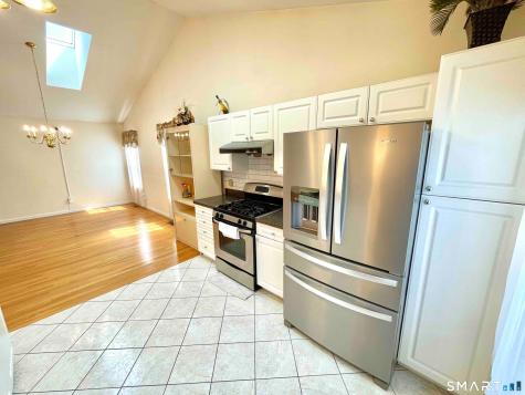 65 Olde Elm Close Milford CT 06460