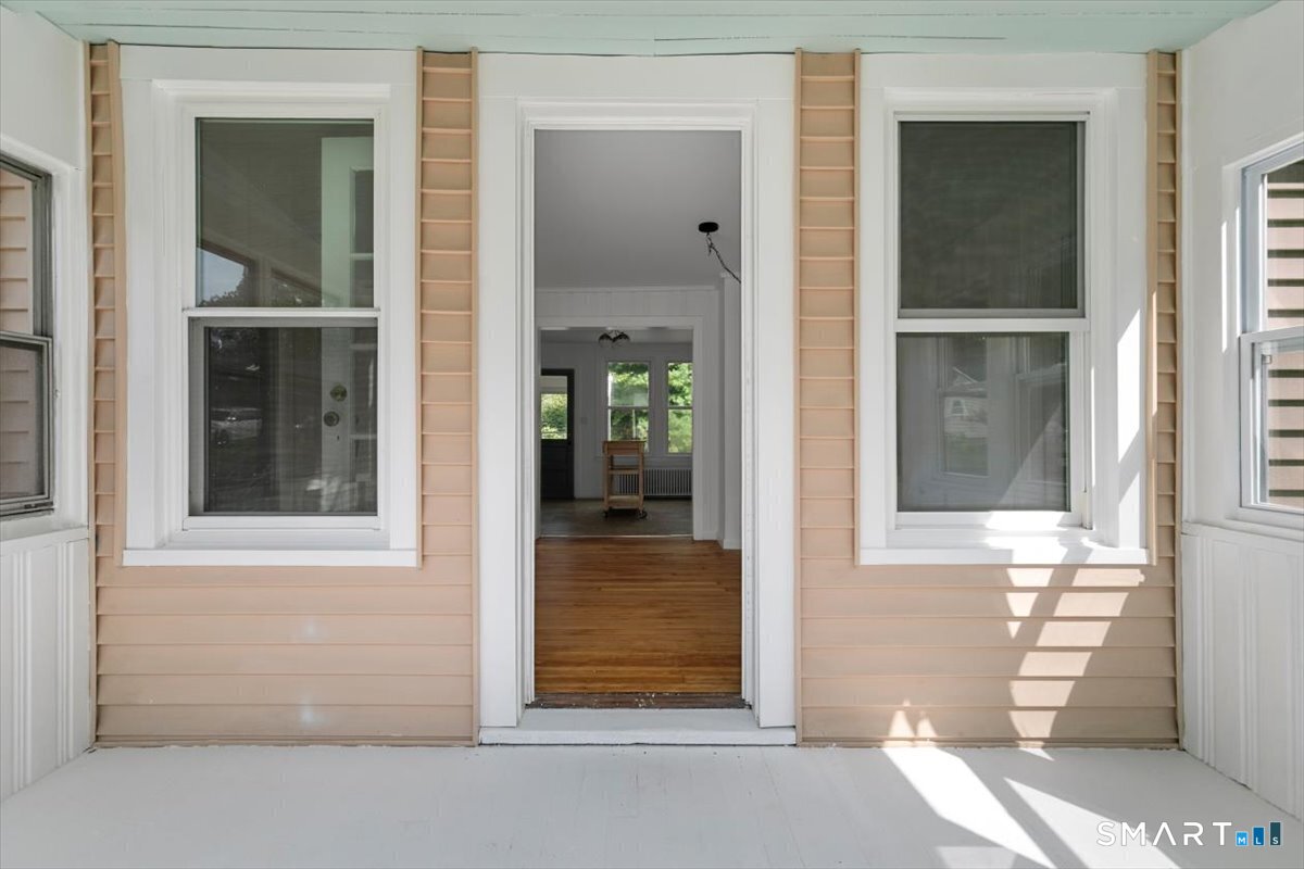 21 Green Street Trumbull CT 06611