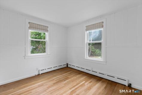 21 Green Street Trumbull CT 06611