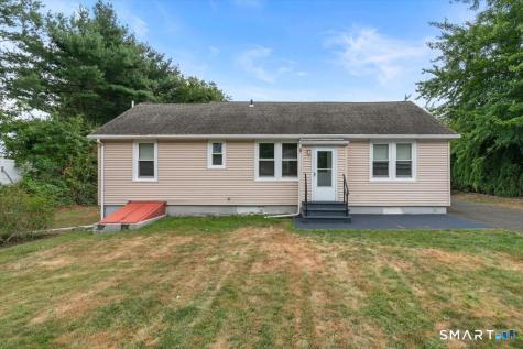 21 Green Street Trumbull CT 06611