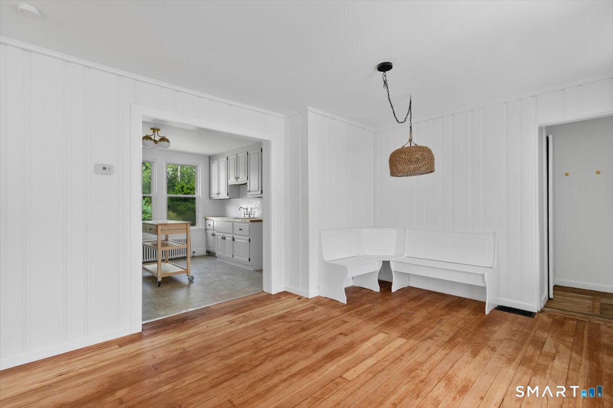 21 Green Street Trumbull CT 06611