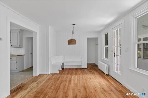 21 Green Street Trumbull CT 06611