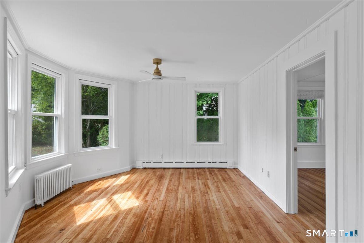 21 Green Street Trumbull CT 06611