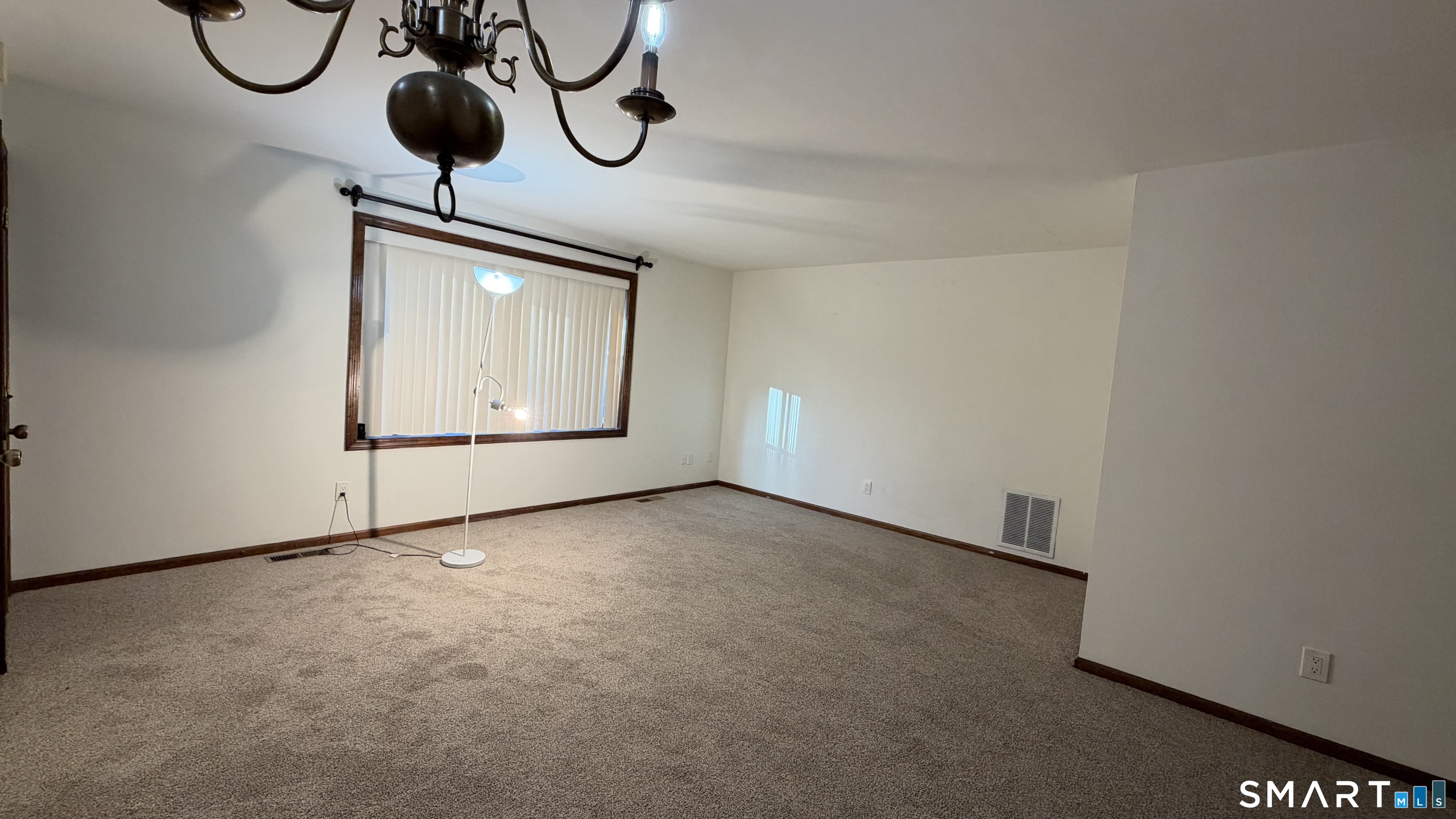 375 Glendale Avenue Bridgeport CT 06606