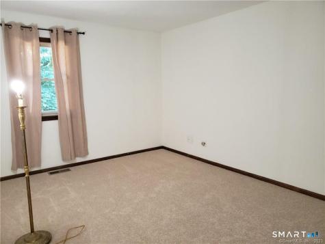 375 Glendale Avenue Bridgeport CT 06606