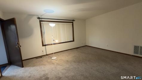 375 Glendale Avenue Bridgeport CT 06606