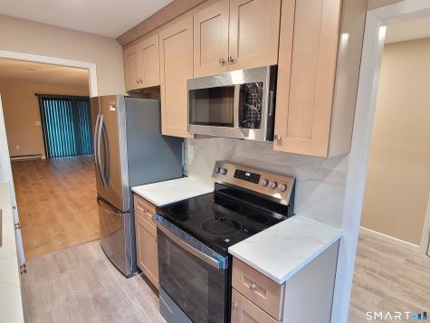 22 Dogwood Court Cromwell CT 06416