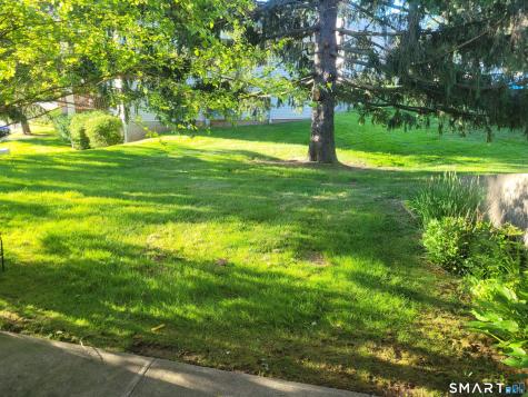 22 Dogwood Court Cromwell CT 06416