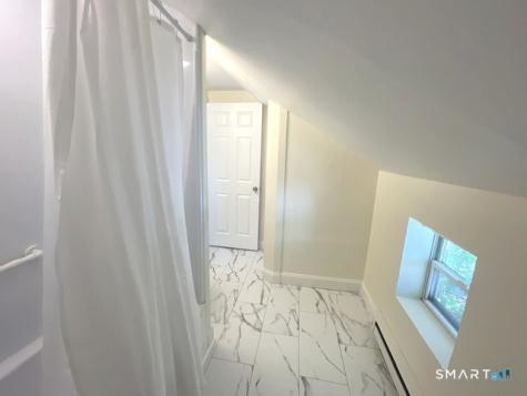 33 Middle Street New Milford CT 06776