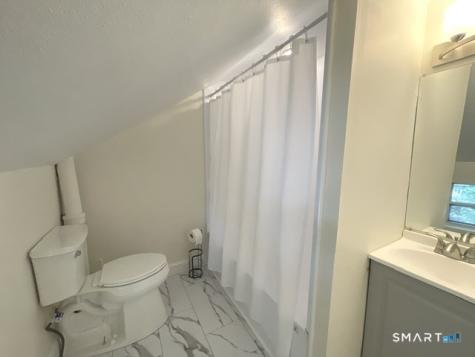 33 Middle Street New Milford CT 06776