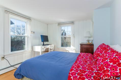 79 Hartford Avenue Madison CT 06443