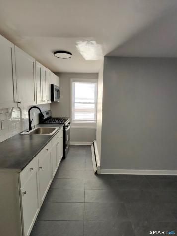 982 Pembroke Street Bridgeport CT 06608