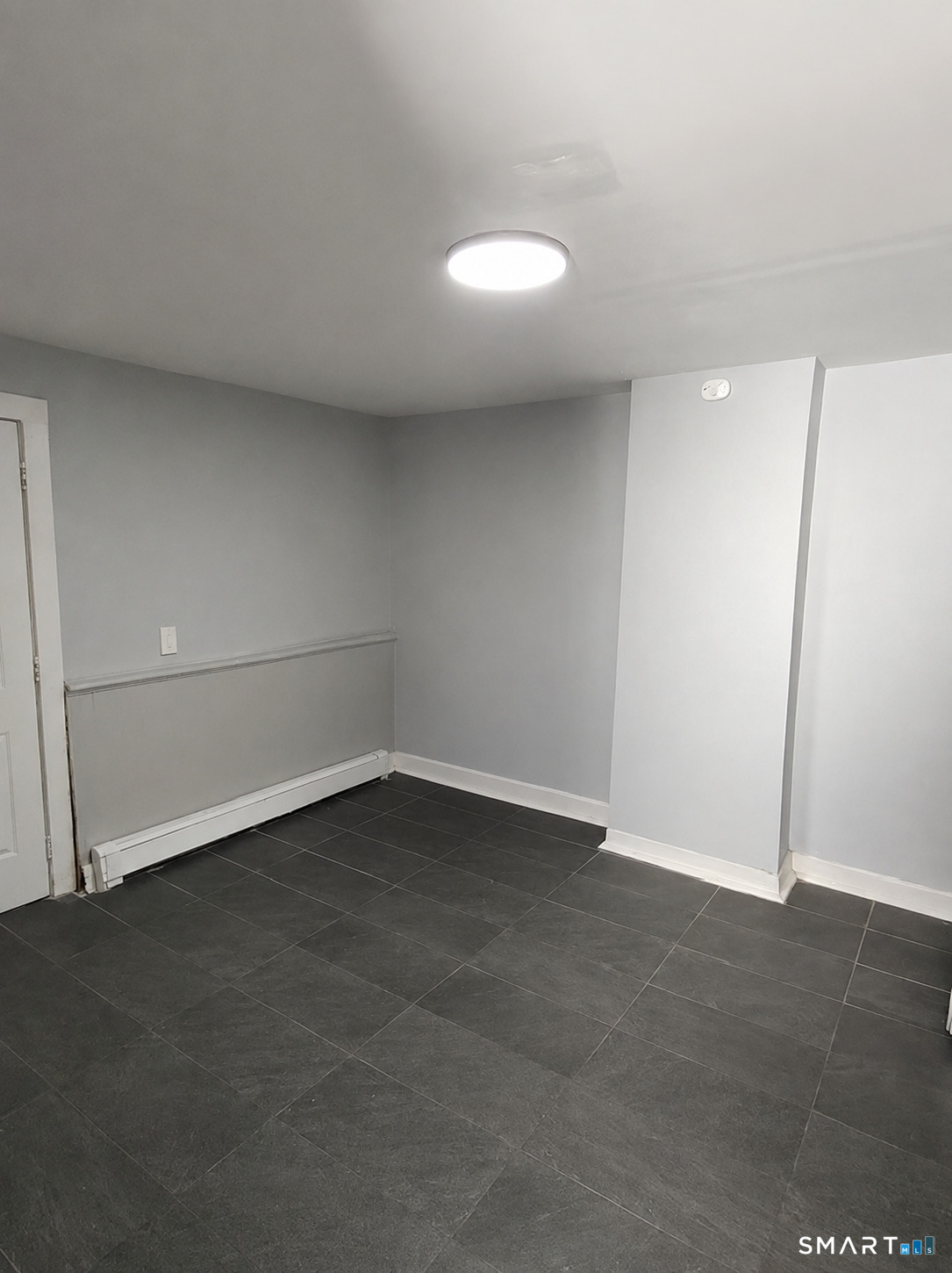 982 Pembroke Street Bridgeport CT 06608
