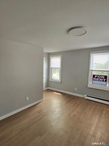 982 Pembroke Street Bridgeport CT 06608