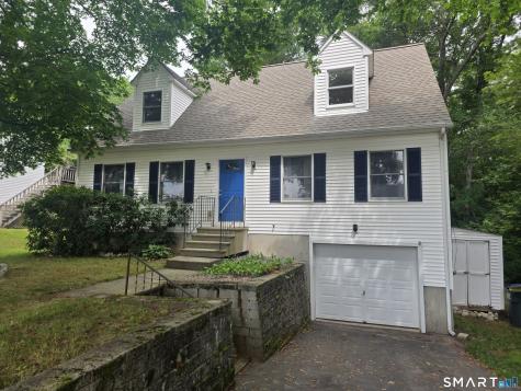 15 Elizabeth Drive Stonington CT 06379