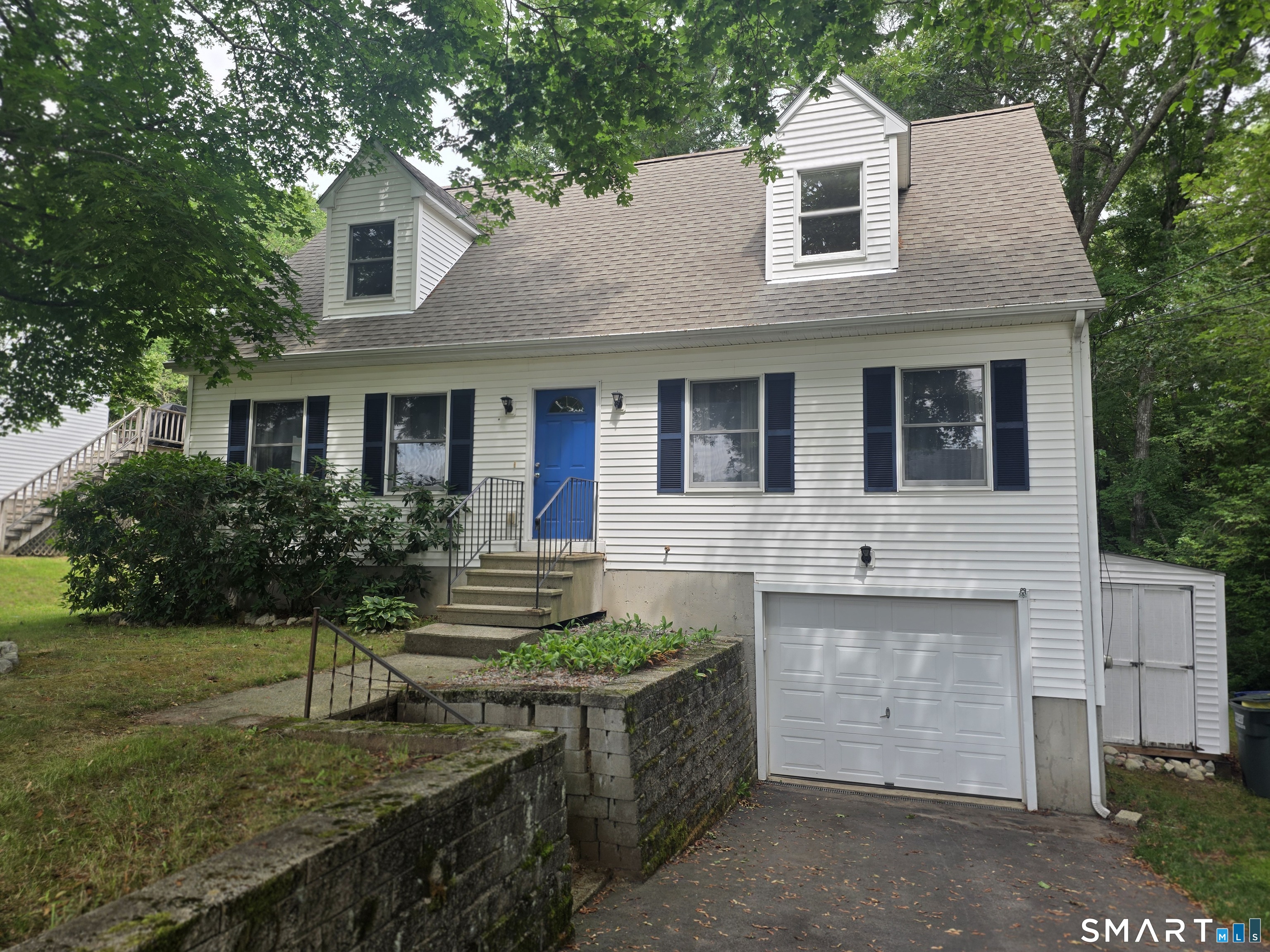 15 Elizabeth Drive Stonington CT 06379
