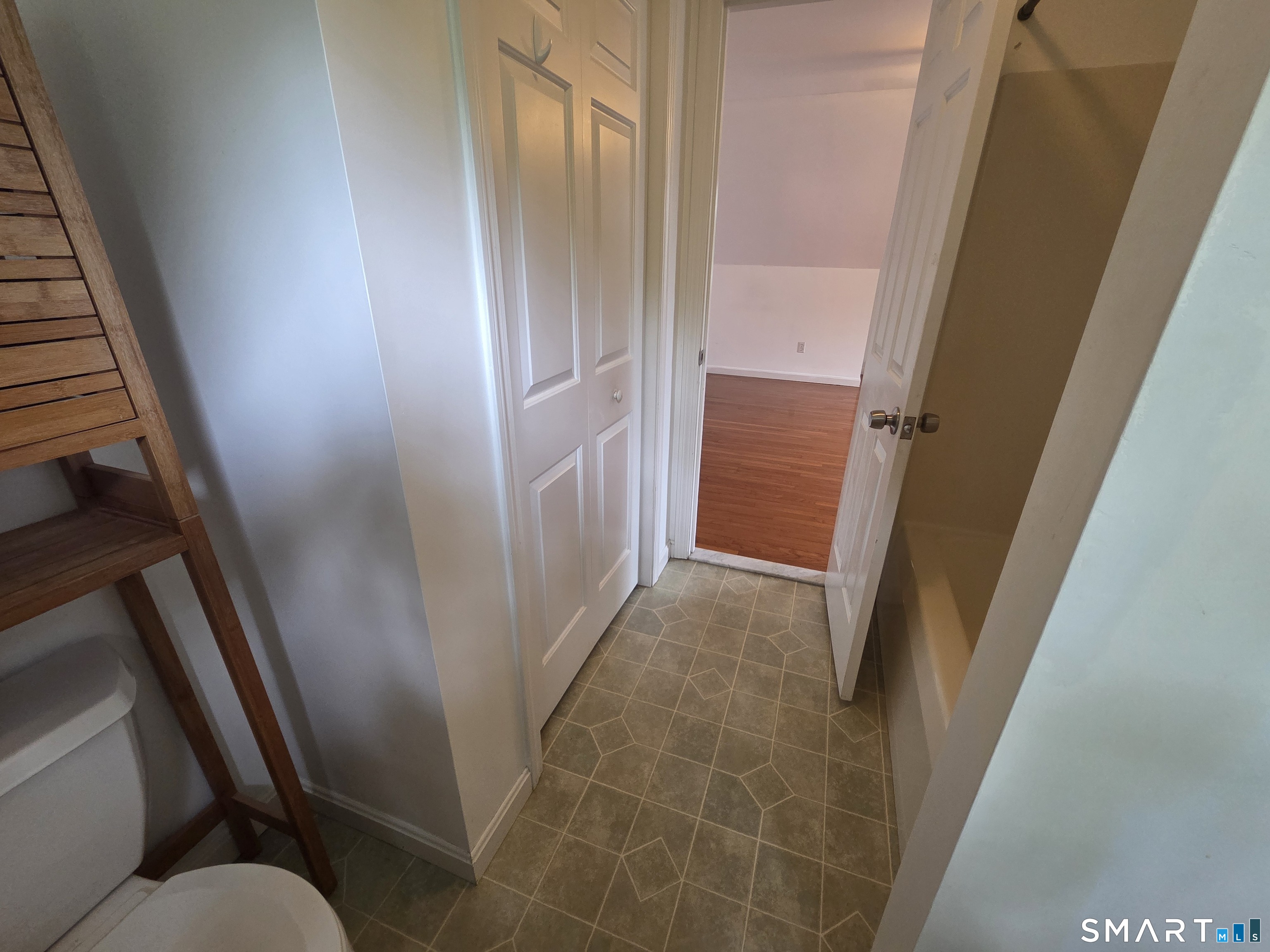 15 Elizabeth Drive Stonington CT 06379